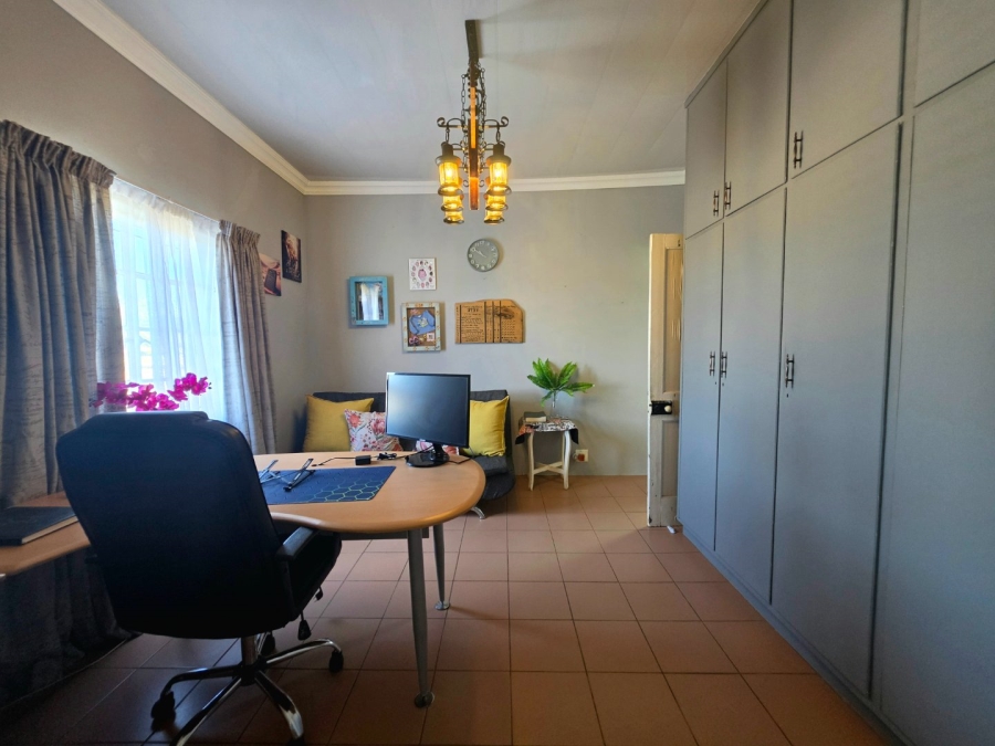 3 Bedroom Property for Sale in Upington Rural Northern Cape